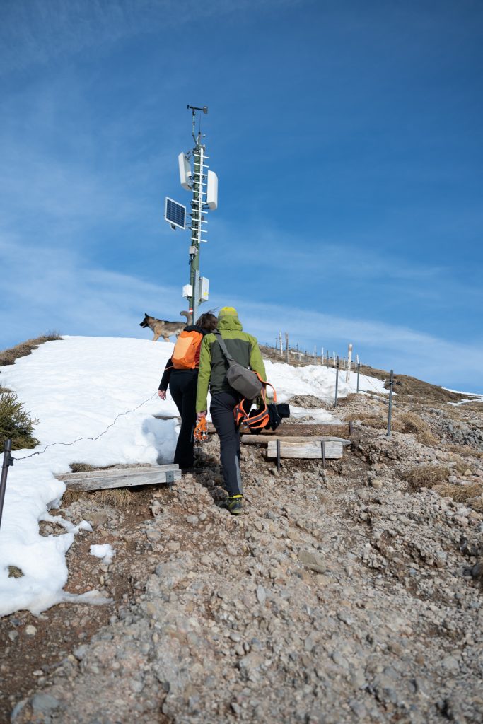 Ein Zwischenmoment auf einer Fotowandeung in Südbayern